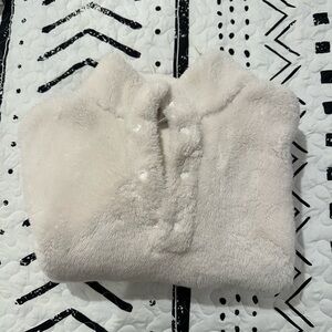 All in Motion Cream Fleece Pullover